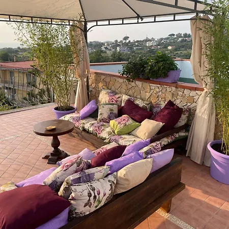 Domus Parva - Con Bio-piscina, Privata E Panoramici Bacoli